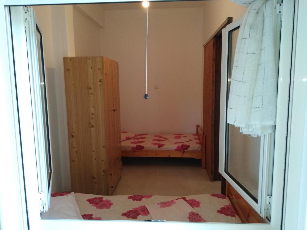 Velikis Apartments Toroni Bagian luar foto