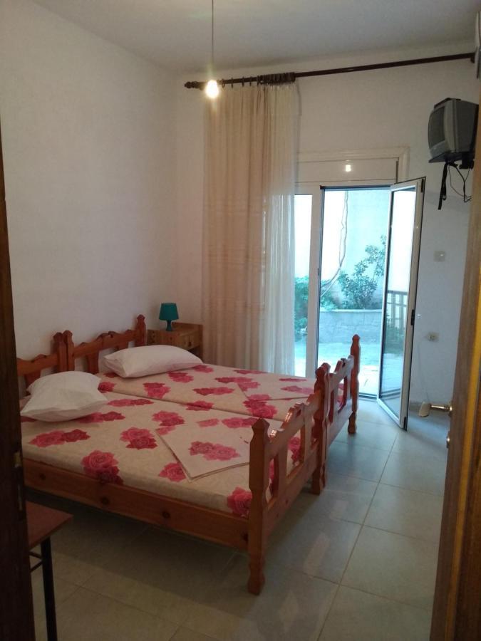 Velikis Apartments Toroni Bagian luar foto
